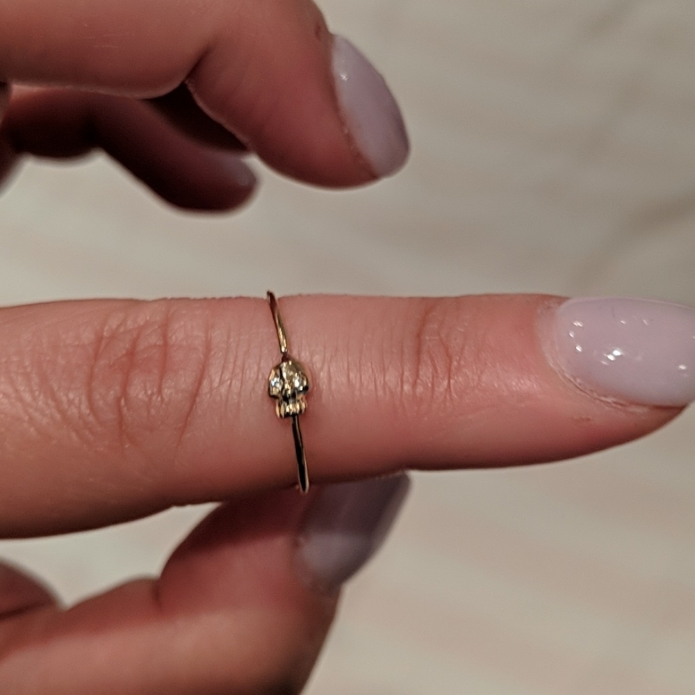 14k solid gold skull ring with diamonds